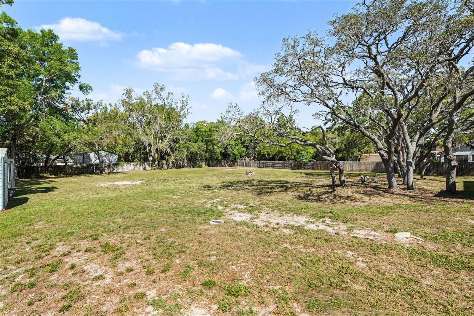 HIGHLANDS - Residential