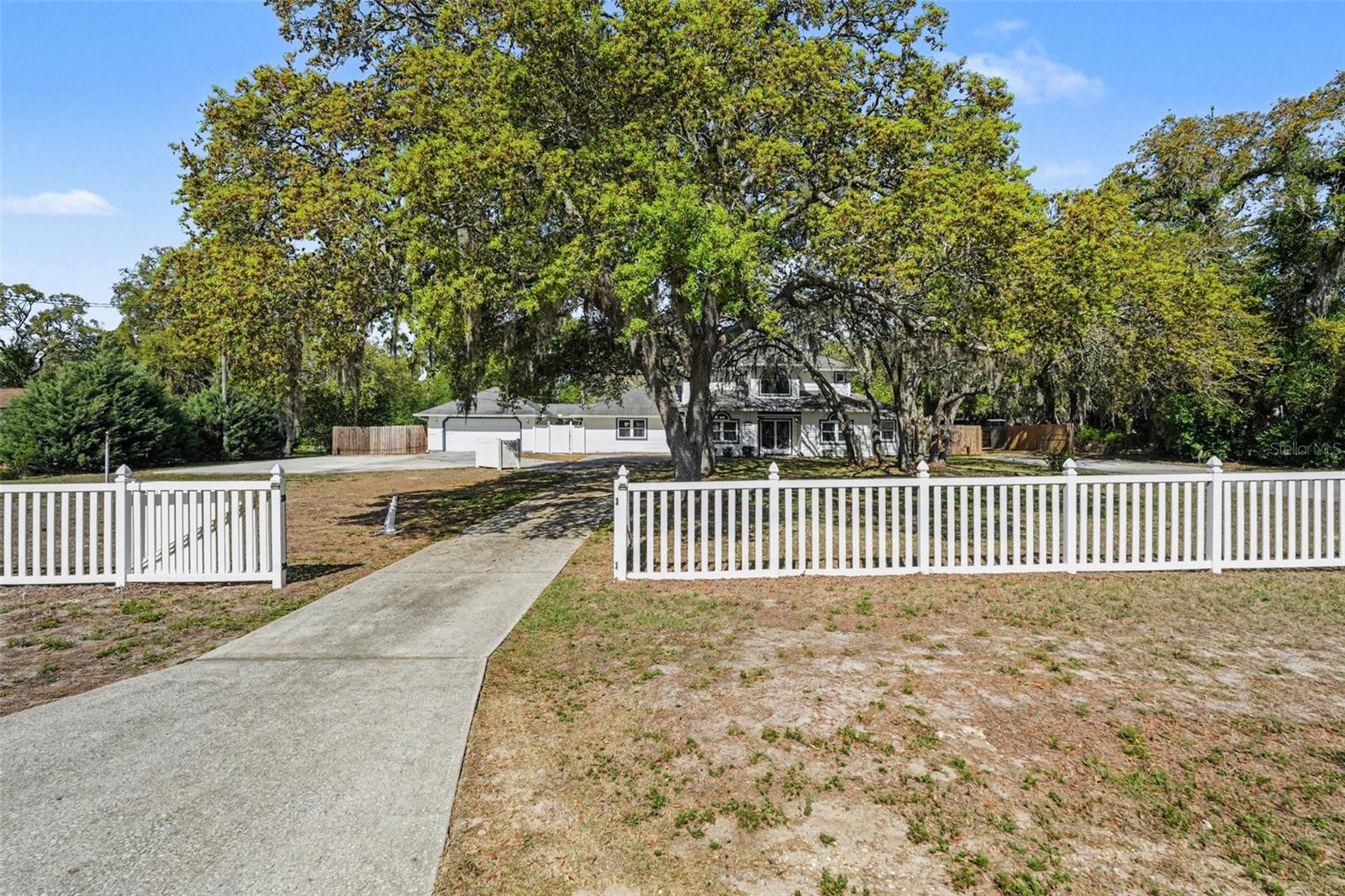 HIGHLANDS - Residential