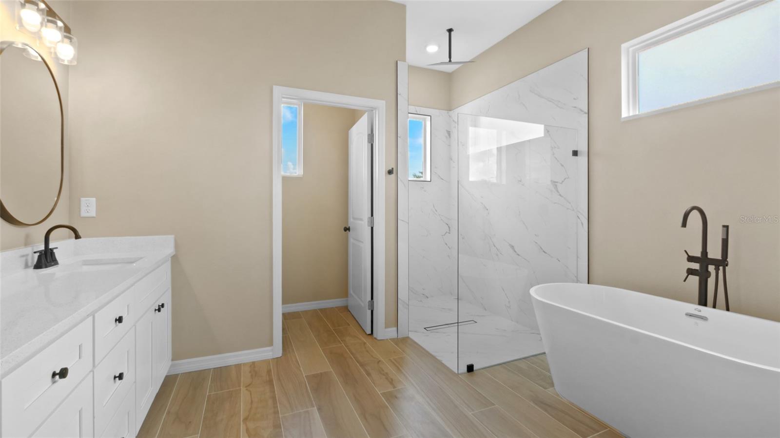 PORT CHARLOTTE B SEC 78 - Residential Lease