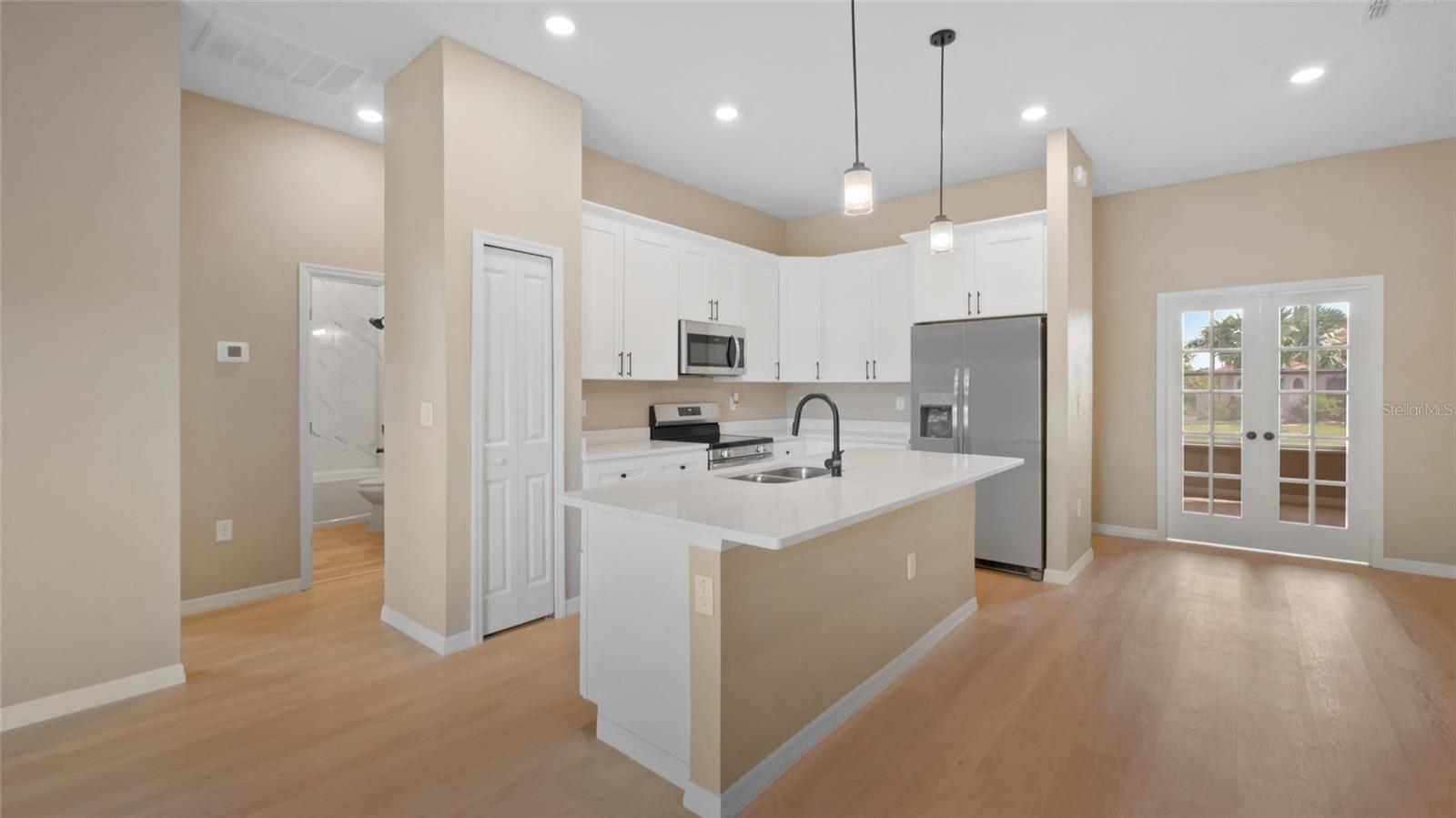 PORT CHARLOTTE B SEC 78 - Residential Lease