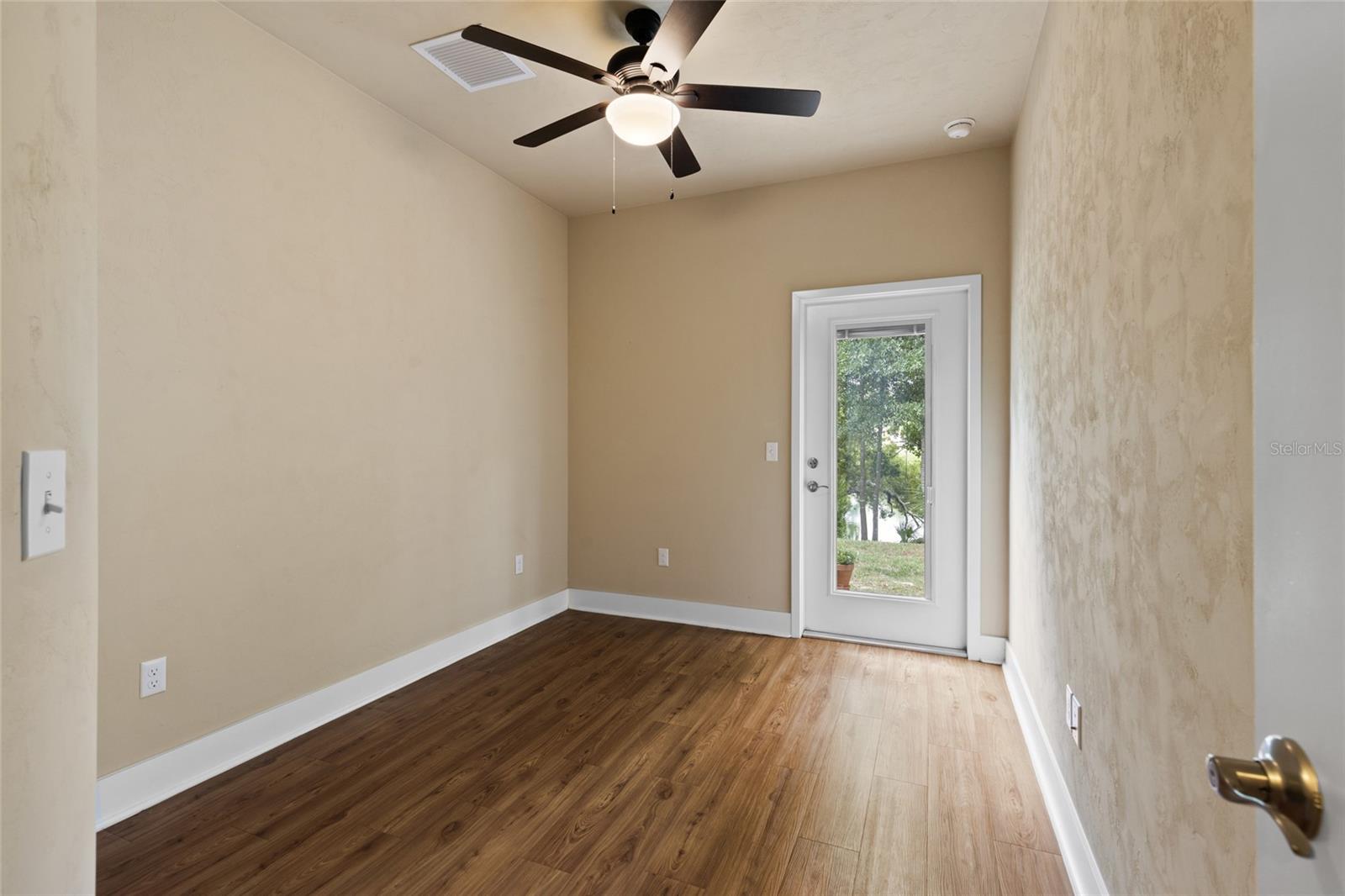 ST ALBANS WOOD - Residential