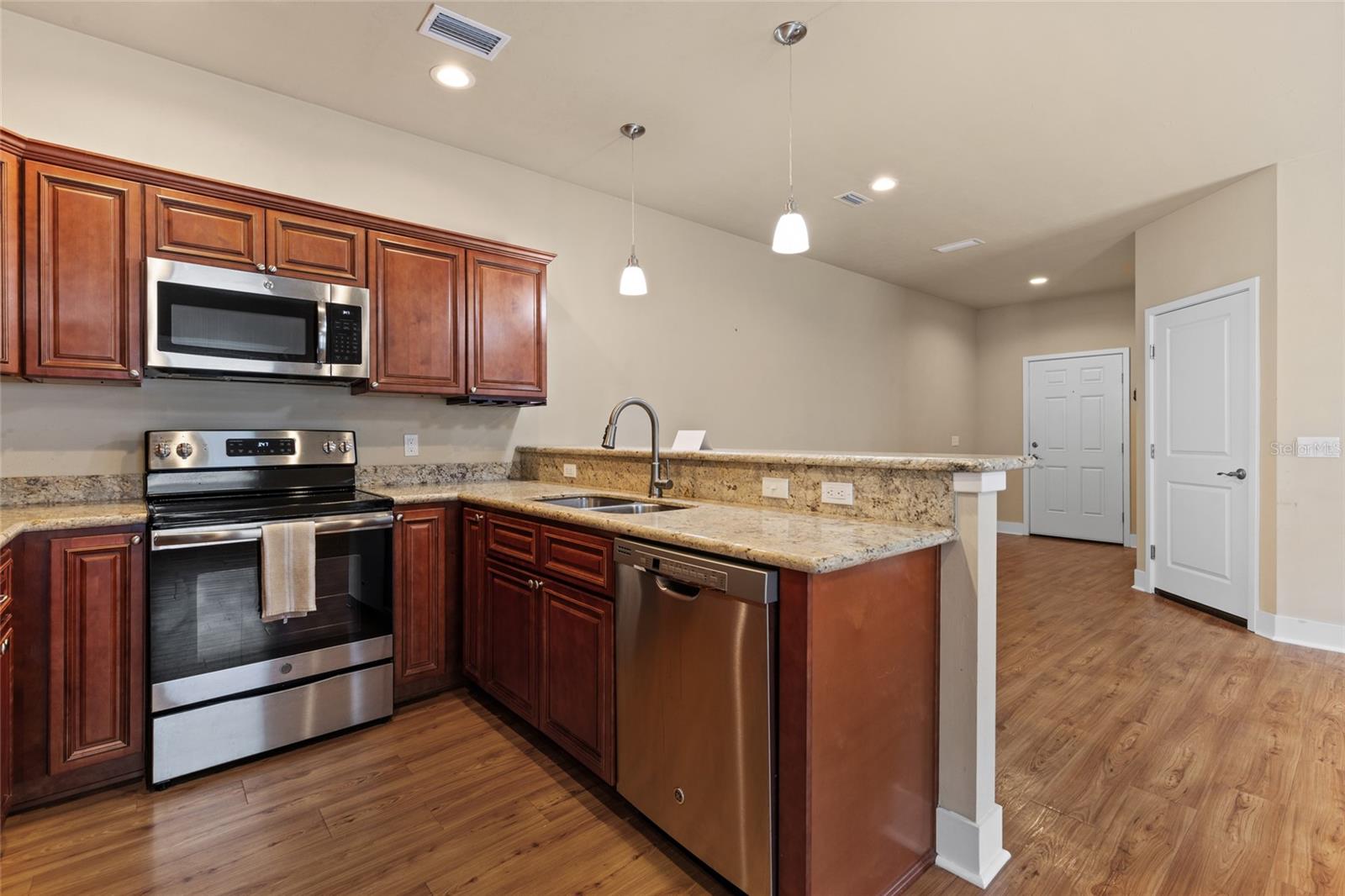 ST ALBANS WOOD - Residential