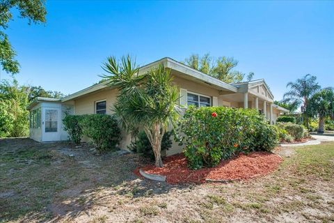 A home in SARASOTA