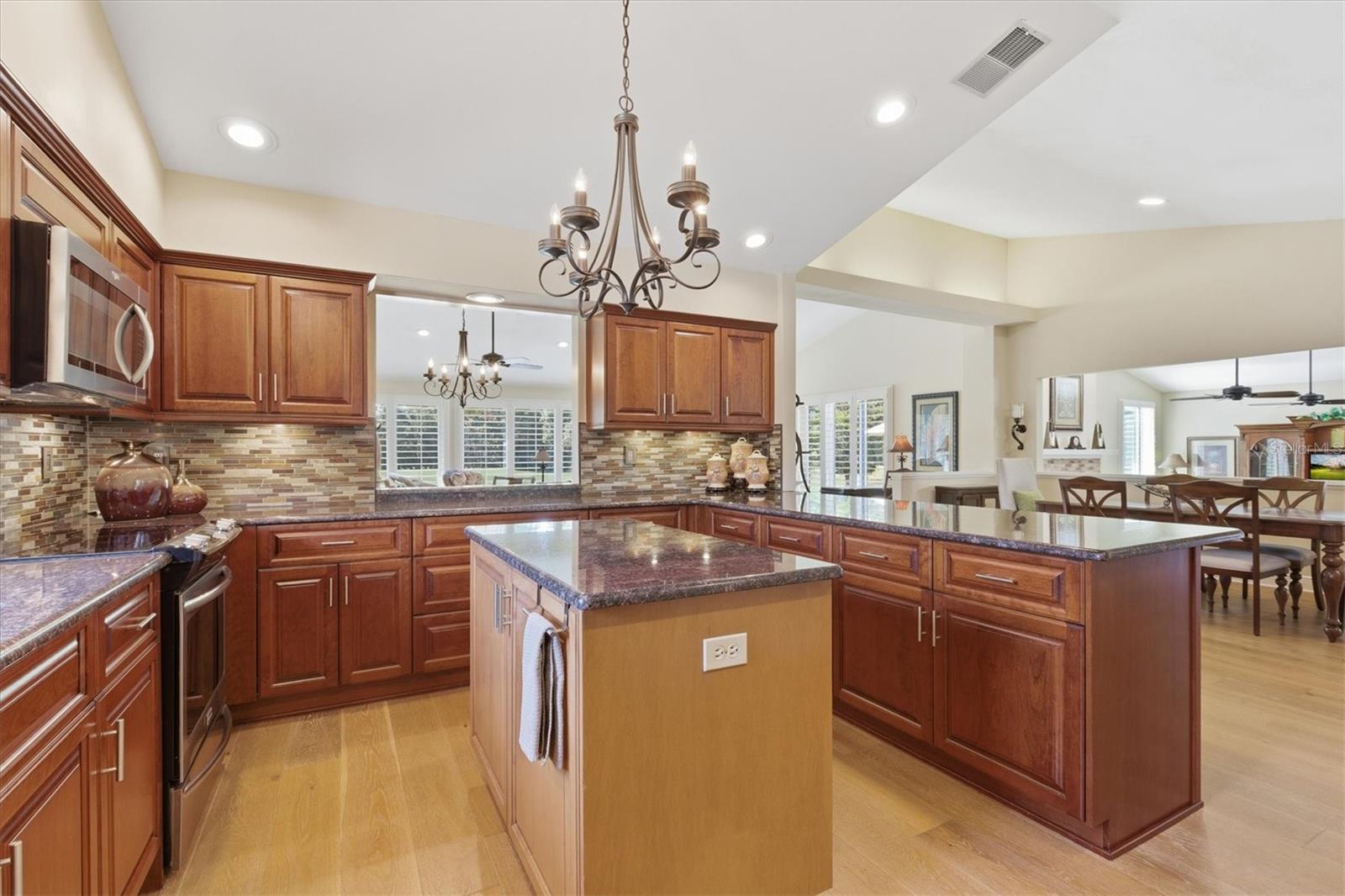 VILLAS AT CYPRESS RUN - Residential