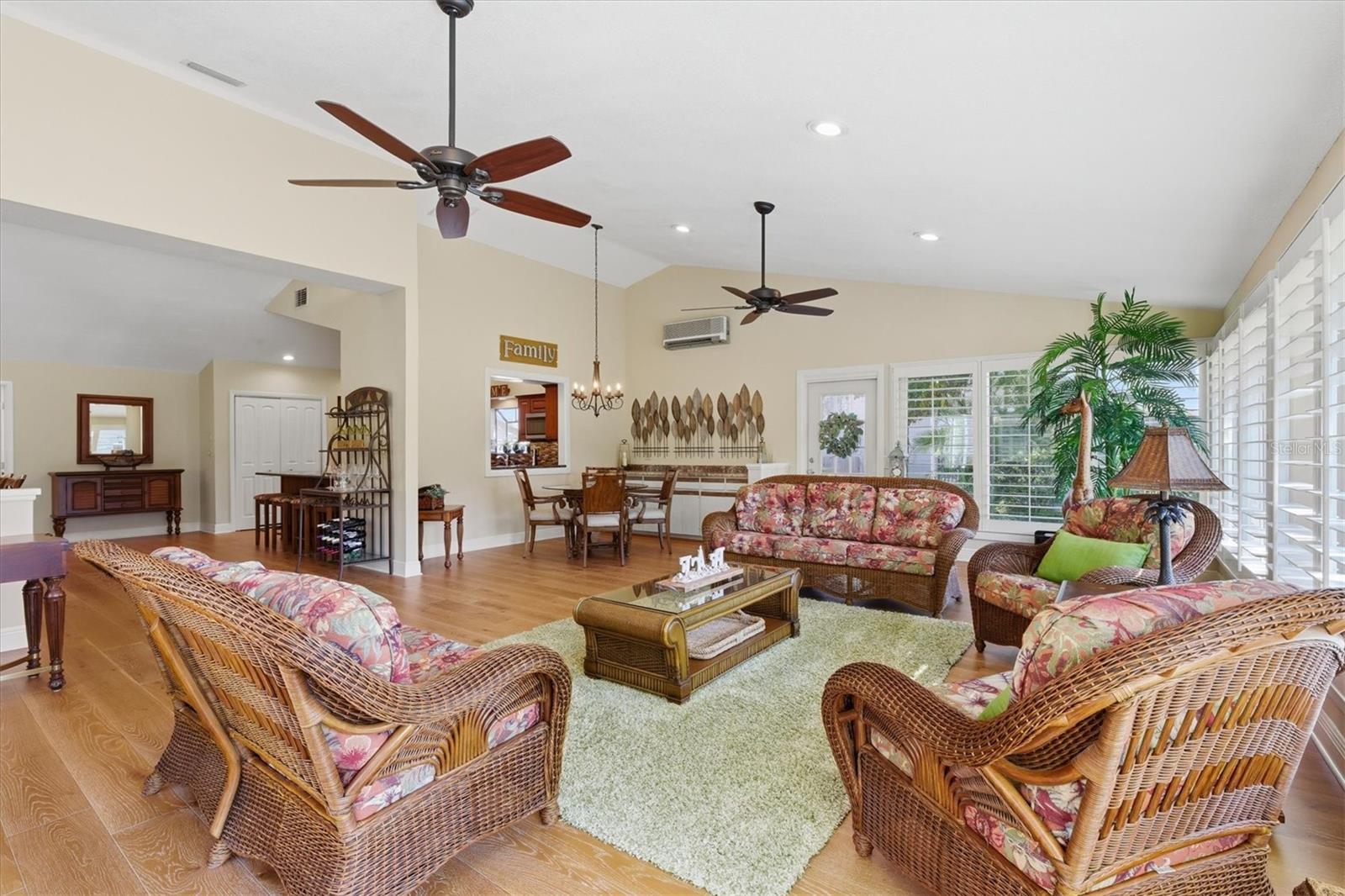 VILLAS AT CYPRESS RUN - Residential