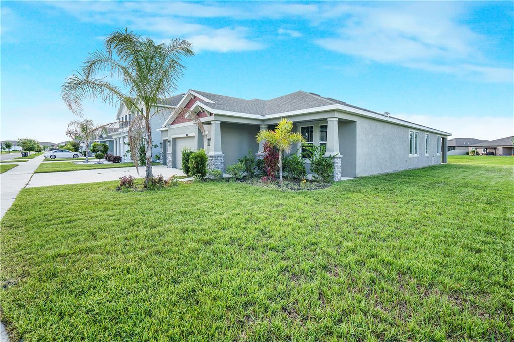 Photo of 11818 Tetrafin Drive, Riverview, FL 33579 (MLS # O6320324)