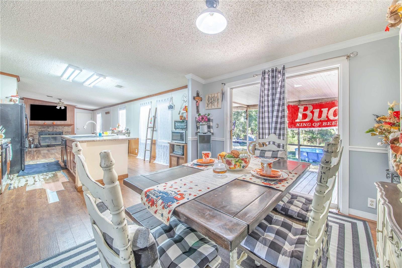 MEADOW RIDGE ESTATES - Residential