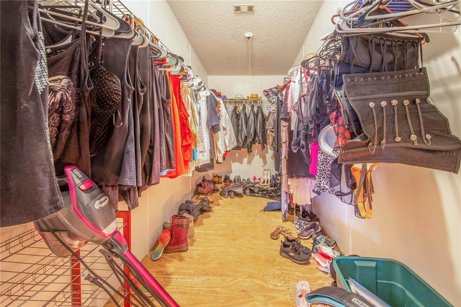 MEADOW RIDGE ESTATES - Residential