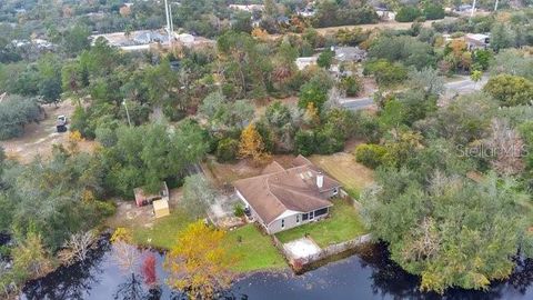 A home in DEBARY