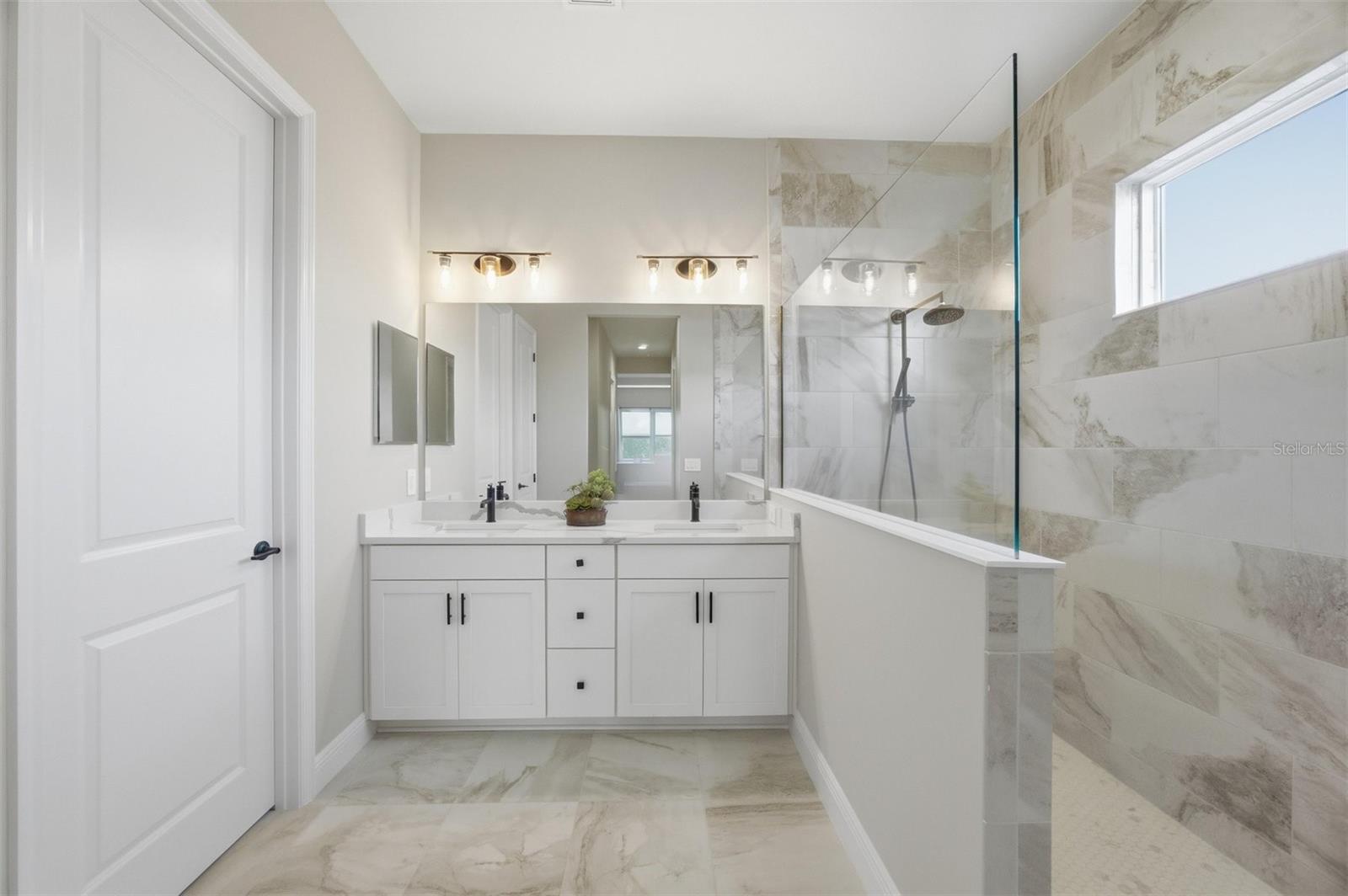 AVELINA WELLEN PARK VILLAGE F-2 - Residential