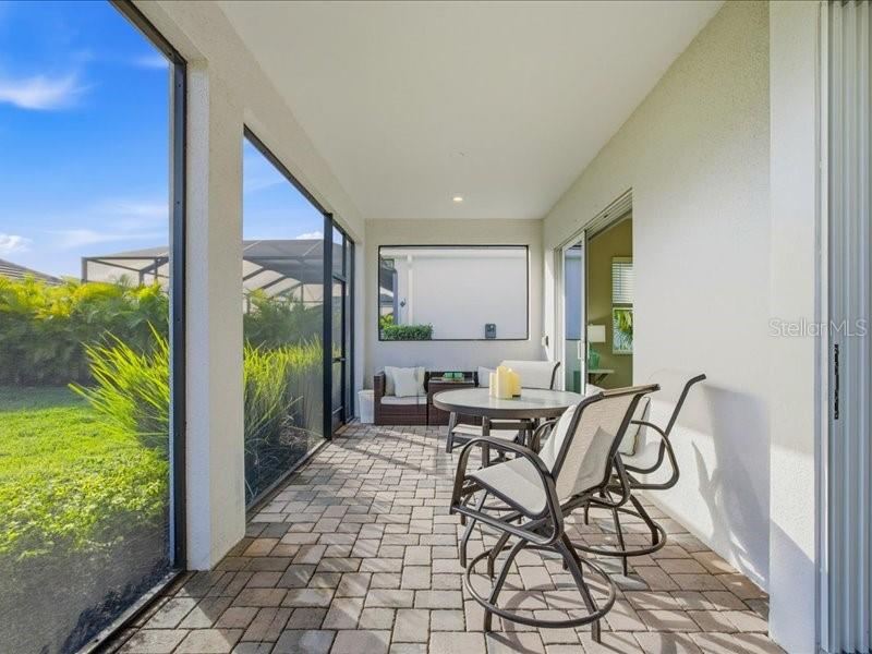 AVELINA WELLEN PARK VILLAGE F-2 - Residential