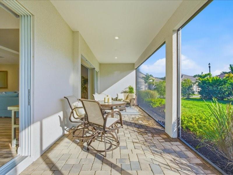 AVELINA WELLEN PARK VILLAGE F-2 - Residential