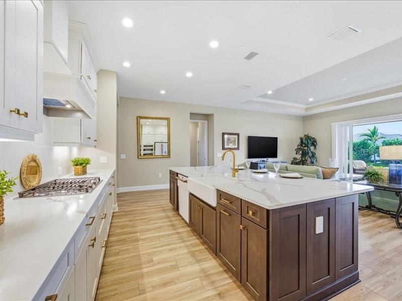 AVELINA WELLEN PARK VILLAGE F-2 - Residential