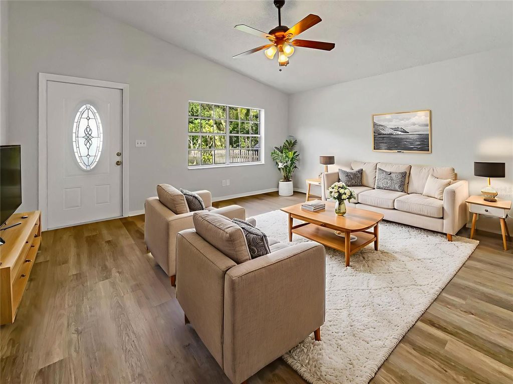 Photo of 5592 61st Street N, Kenneth City, FL 33709 (MLS # O6332389)