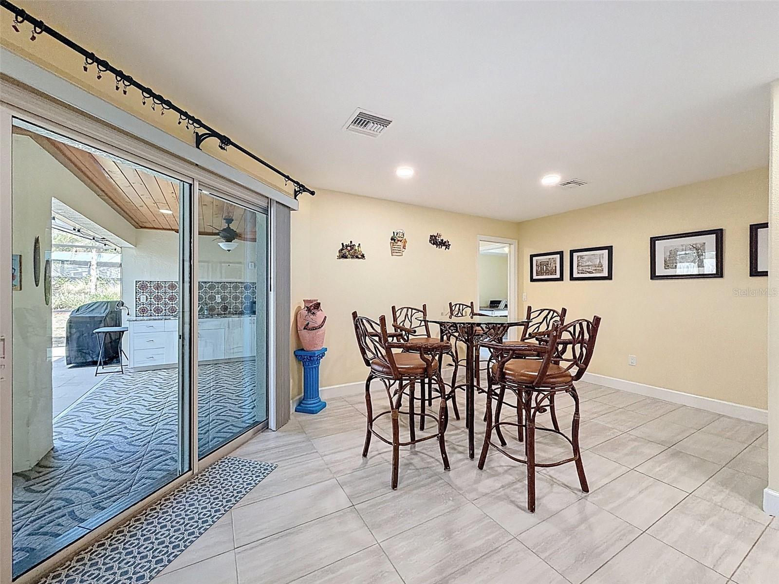 FLYING Z RANCH UNREC SUB - Residential