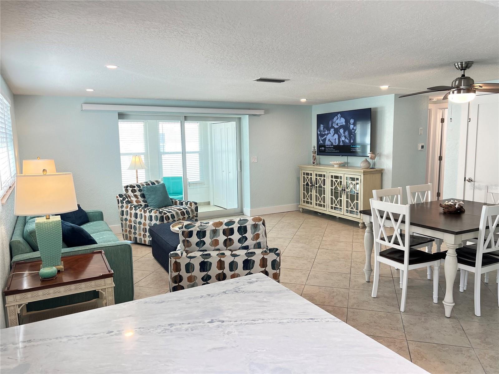 6154 MIDNIGHT PASS ROAD B11