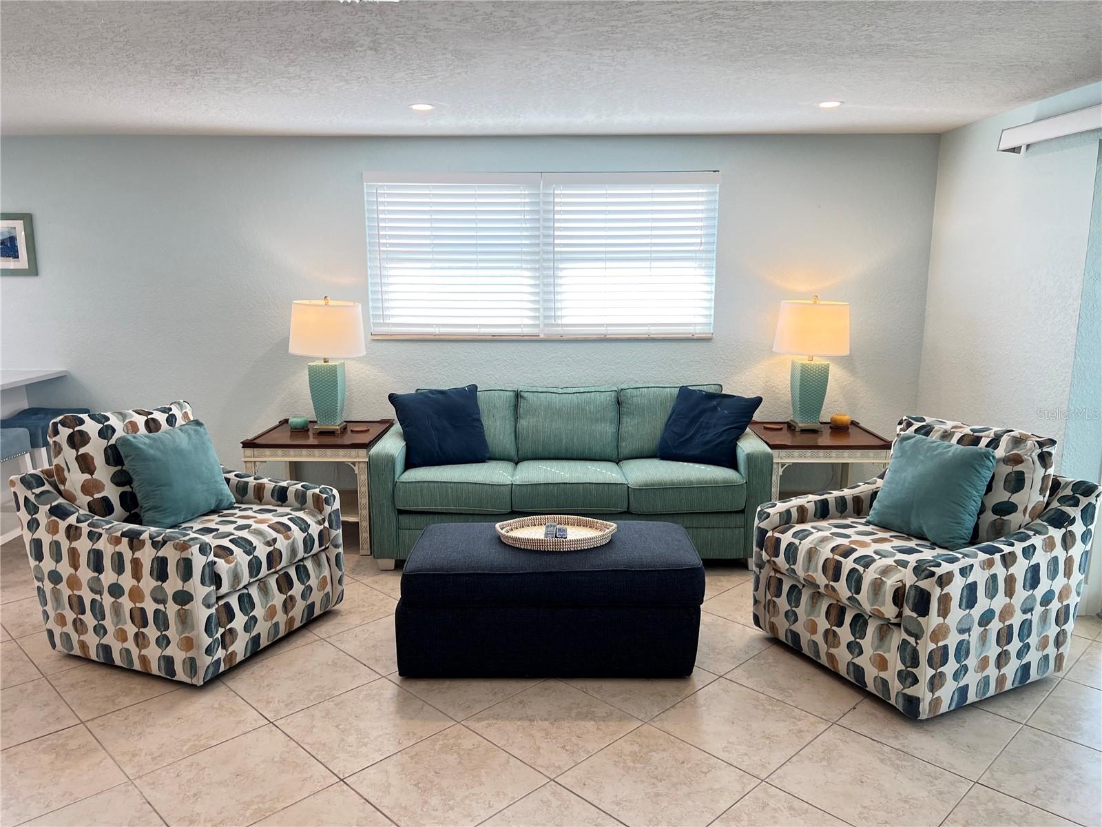 6154 MIDNIGHT PASS ROAD B11