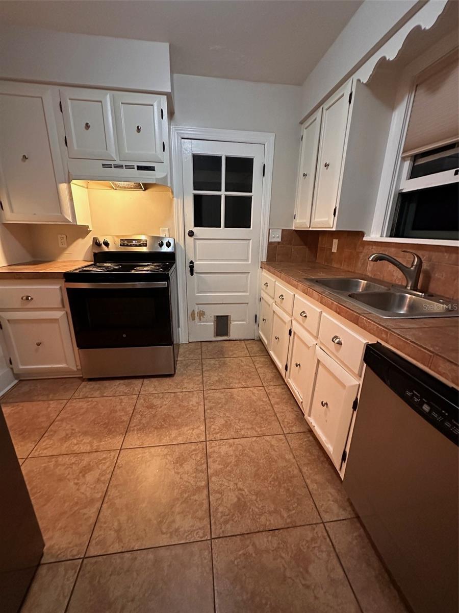 BAYOU VIEW - Residential