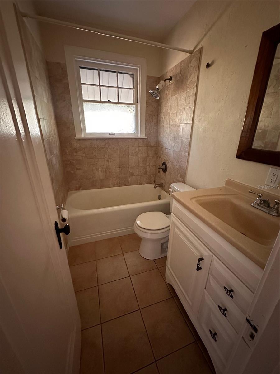 BAYOU VIEW - Residential