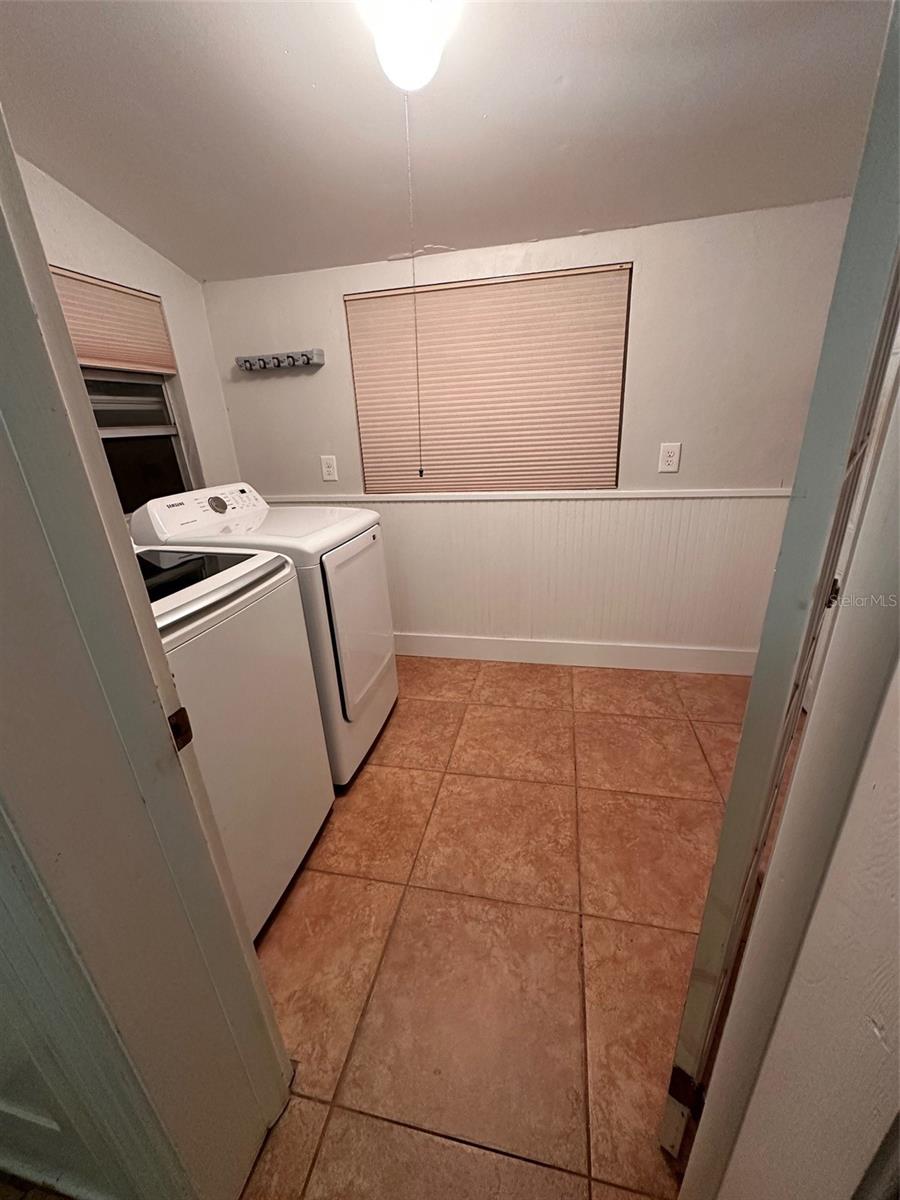 BAYOU VIEW - Residential