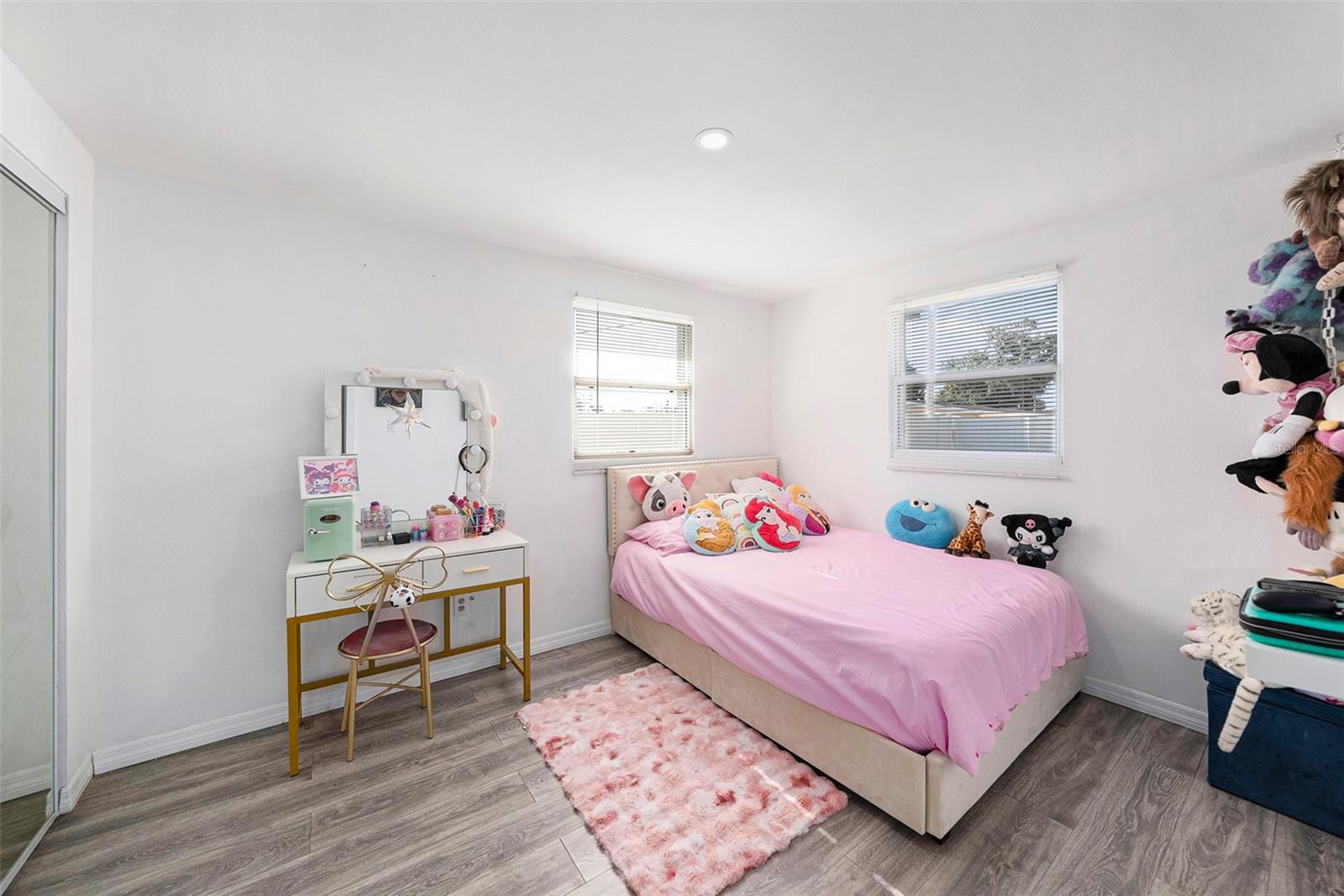 WEST PARK ESTATES UNIT 4 - Residential