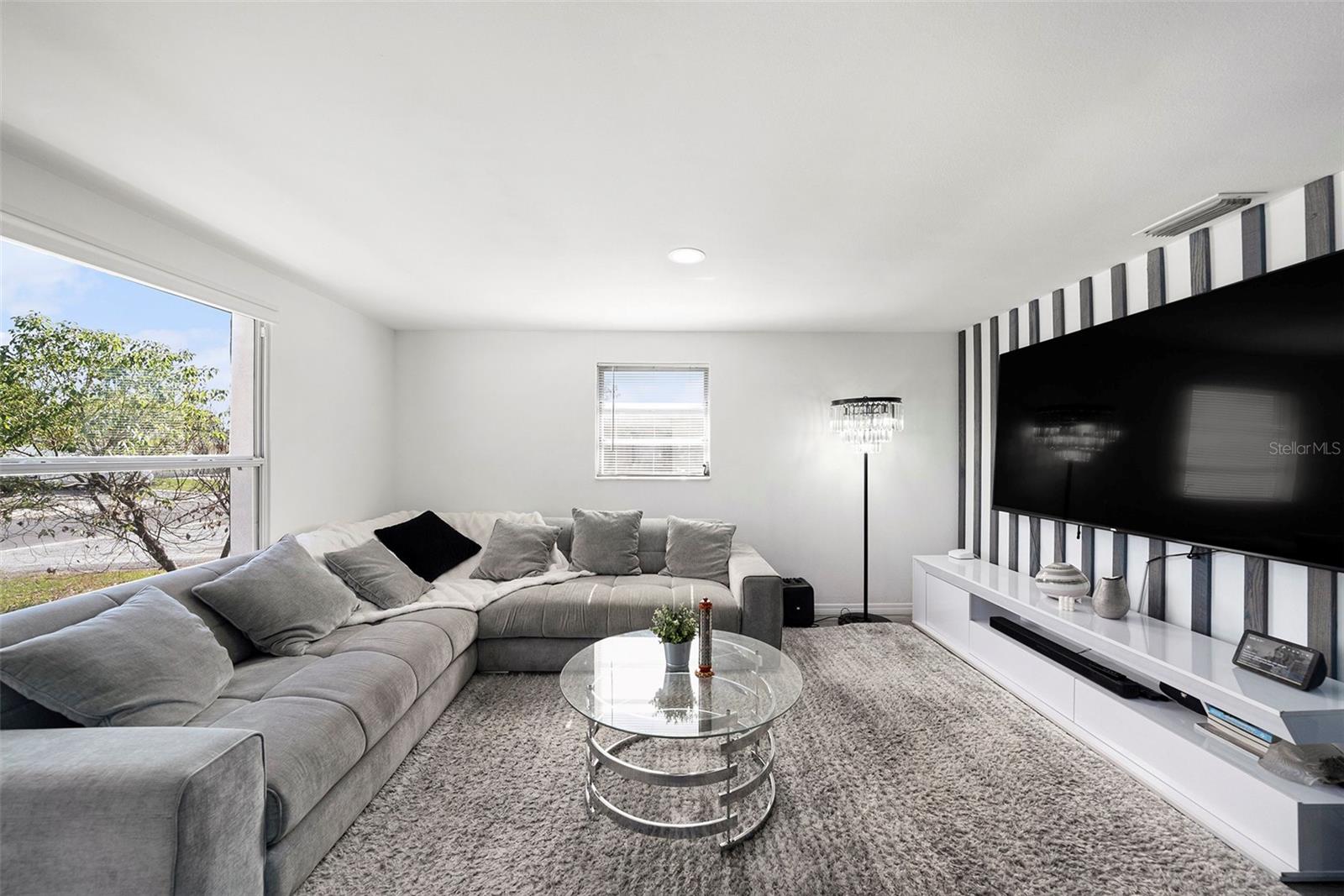 WEST PARK ESTATES UNIT 4 - Residential