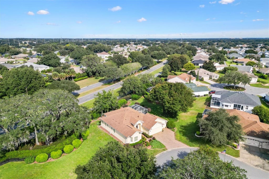 Photo of 17765 SE 85th Causton Court, The Villages, FL 32162 (MLS # A4708096)