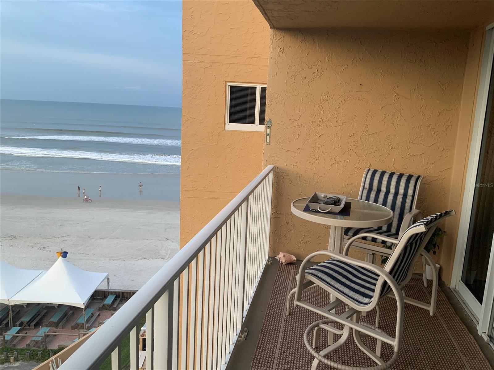 Oceania Plaza Condo - Residential