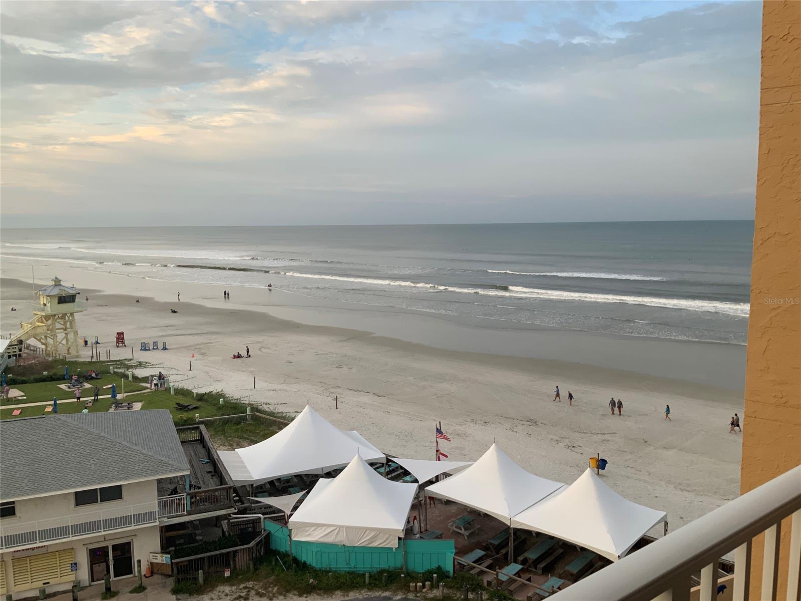 Oceania Plaza Condo - Residential