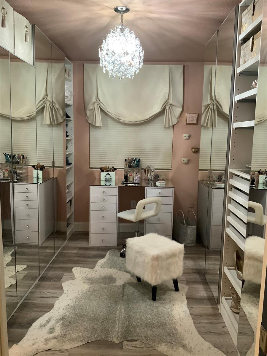 Oceania Plaza Condo - Residential