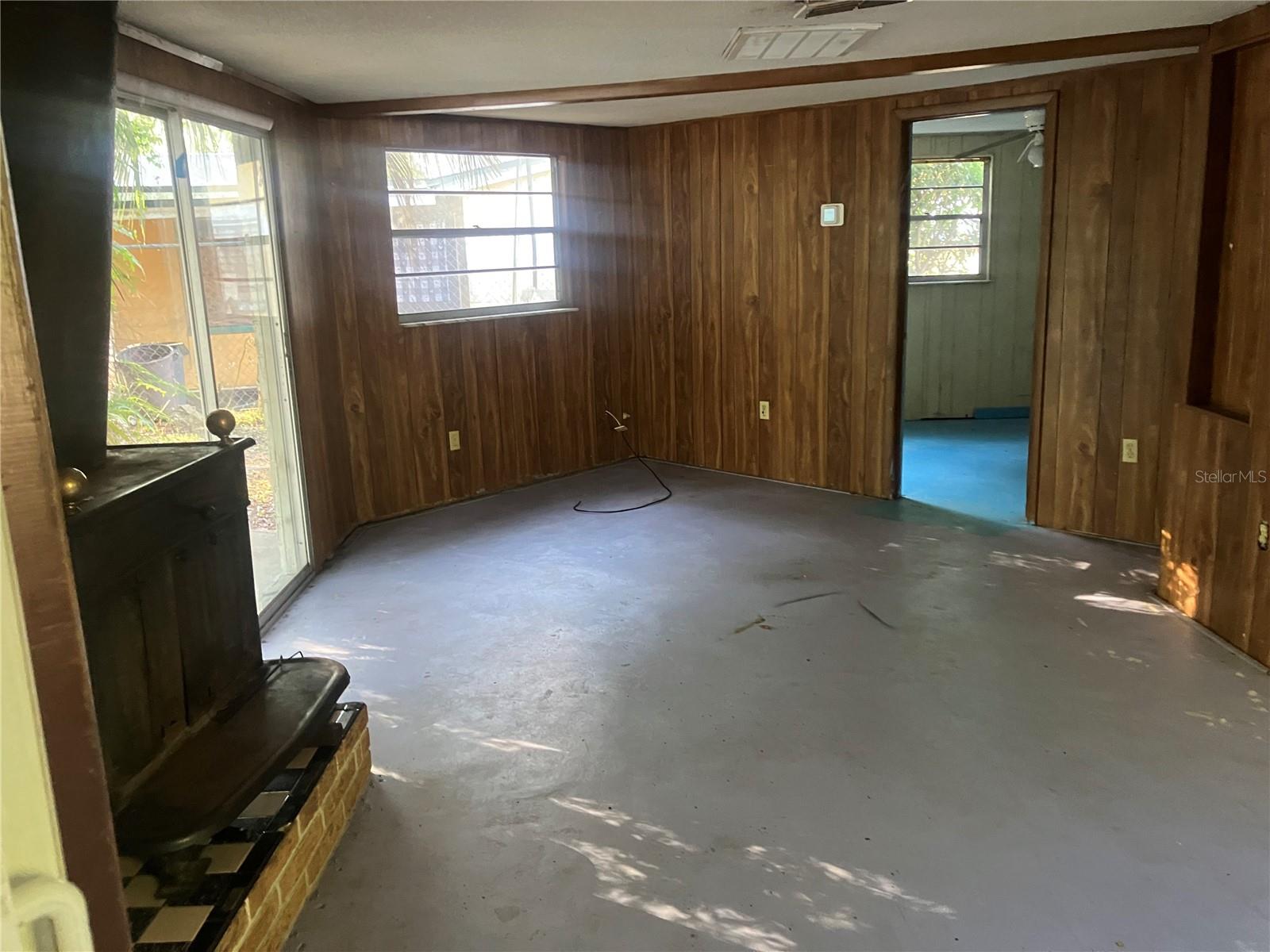 ORANGE LAND SUB - Residential