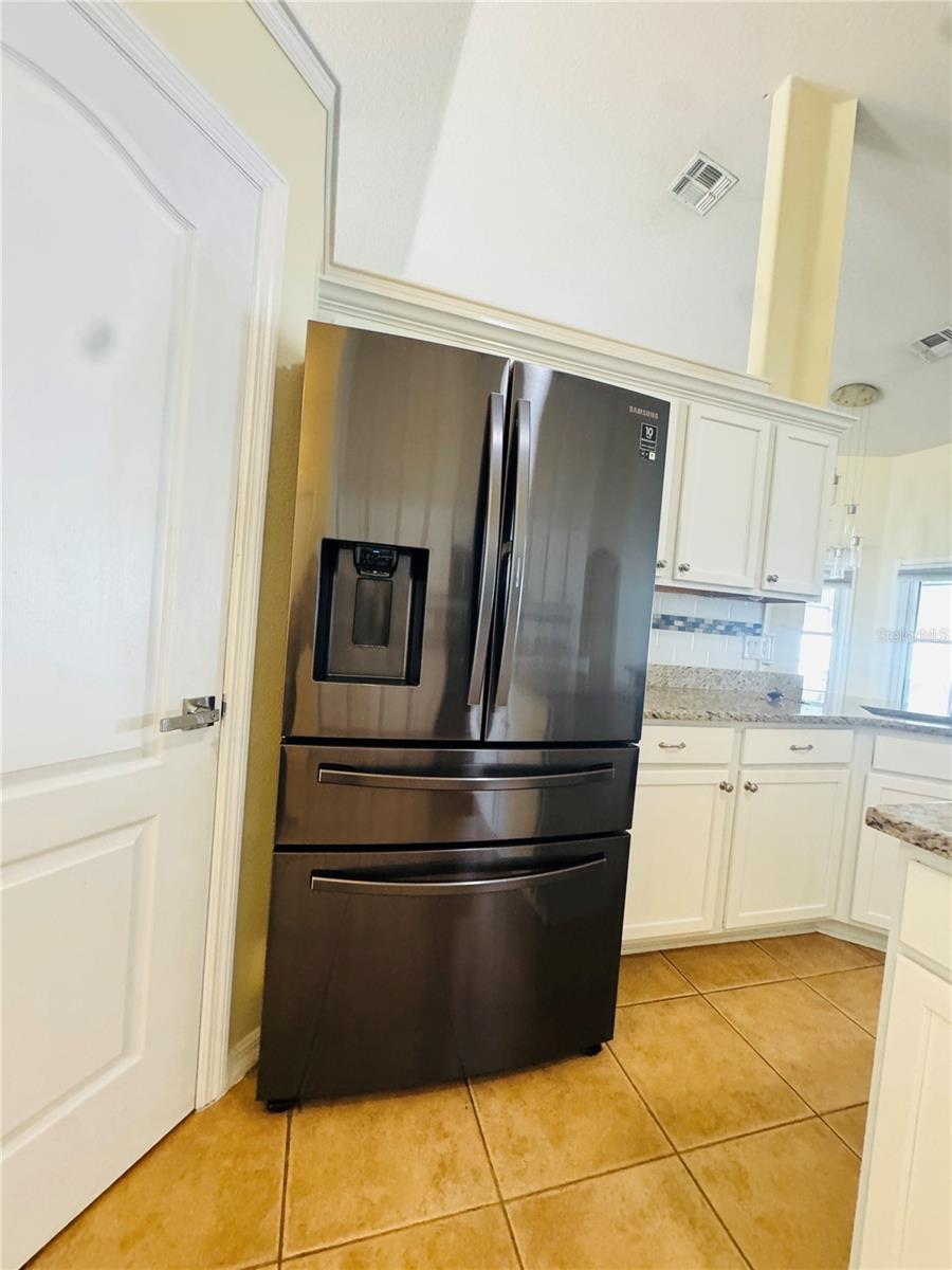 ROLLING RANCH ESTATE - Residential