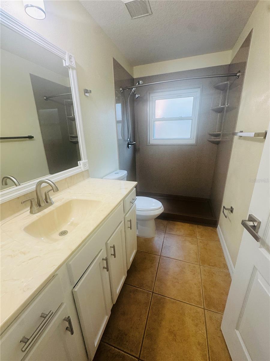 ROLLING RANCH ESTATE - Residential