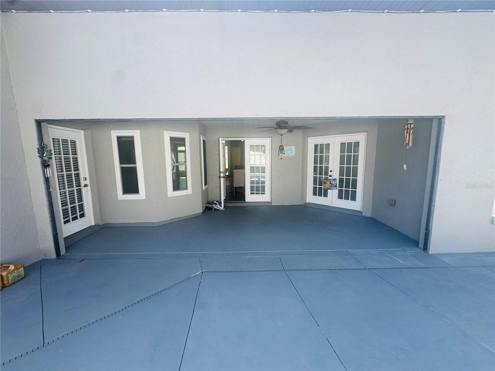 ROLLING RANCH ESTATE - Residential