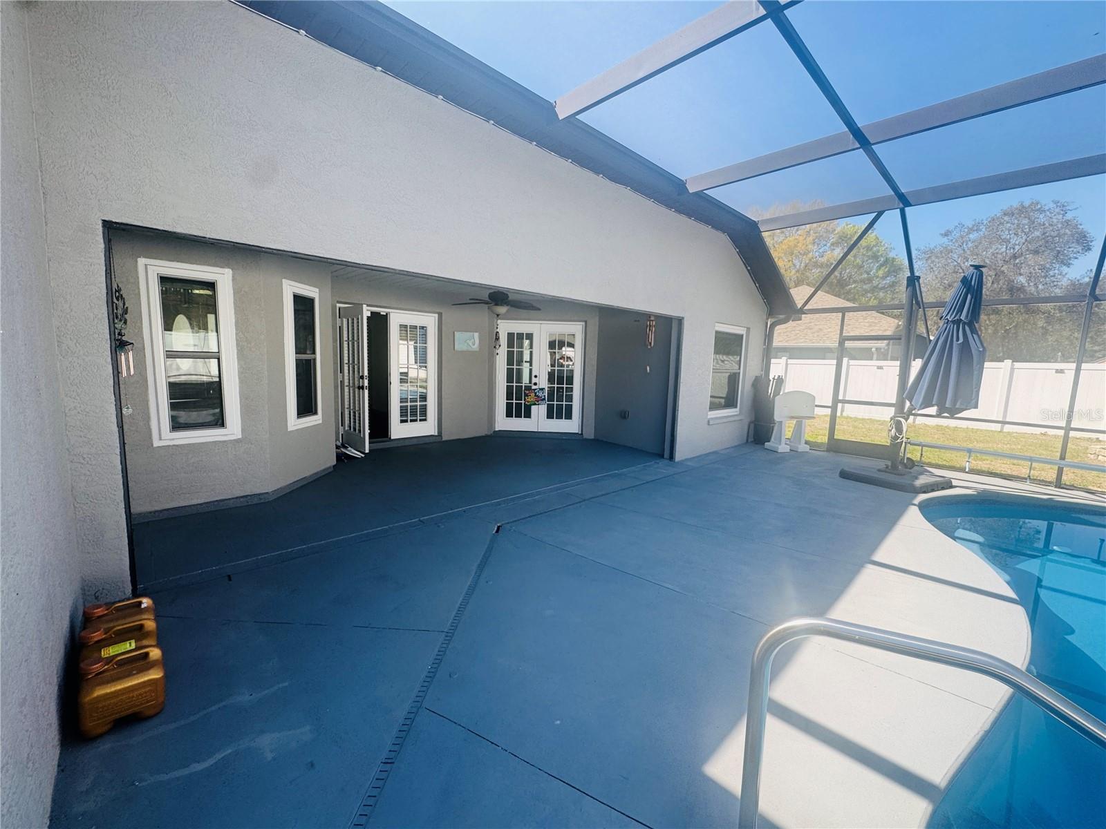 ROLLING RANCH ESTATE - Residential