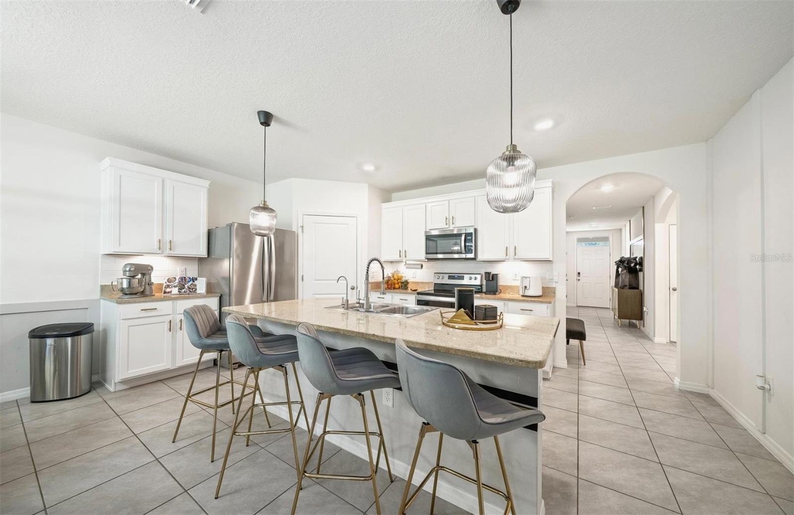LAKE DIAMOND NORTH - Residential