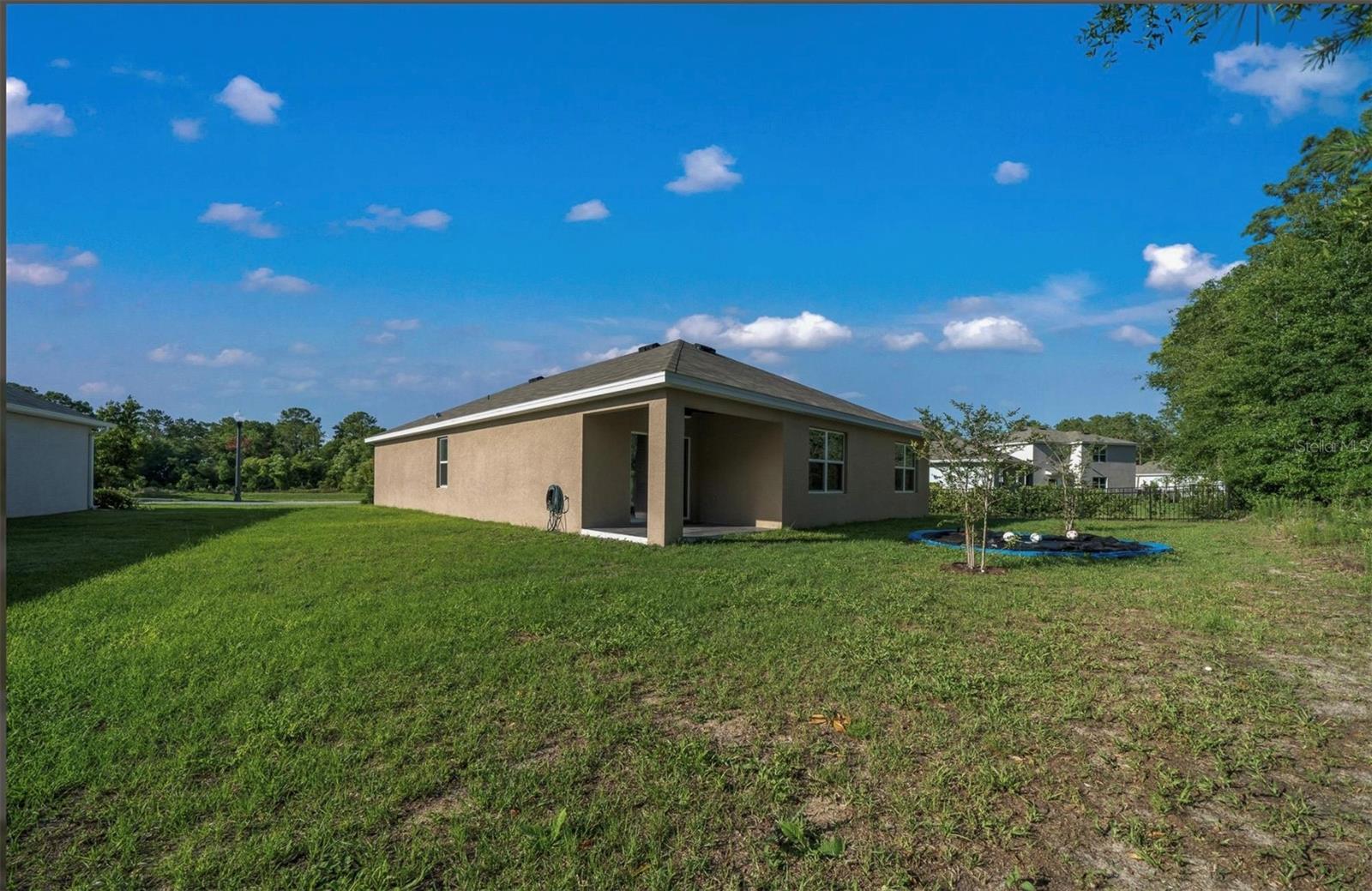 LAKE DIAMOND NORTH - Residential