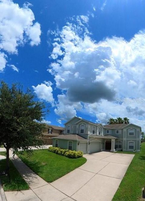 A home in WINTER GARDEN