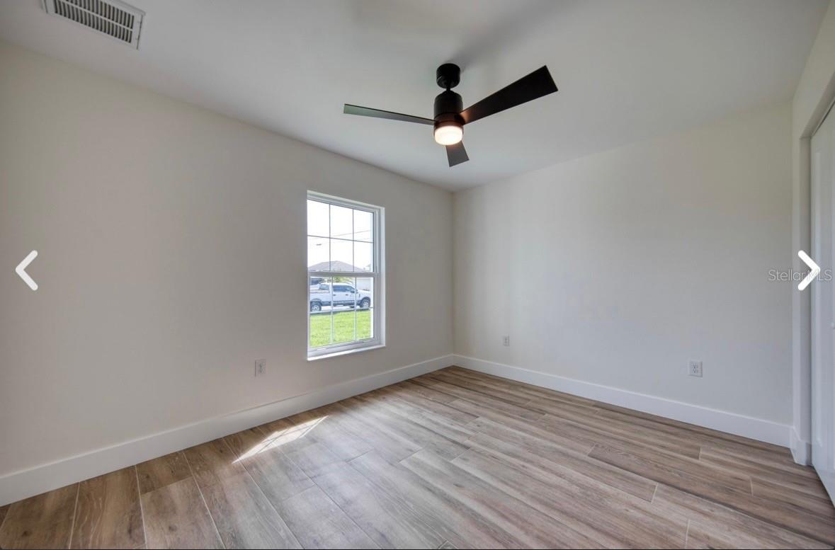 SOUTH VENICE - Residential Lease