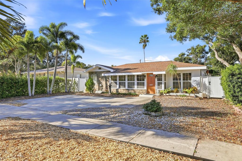 Photo of 1010 45th Street North, St Petersburg, FL 33713 (MLS # TB8457409)