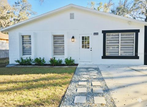 Photo of 3805 E Crenshaw Street, Tampa, FL 33604 (MLS # TB8473715)