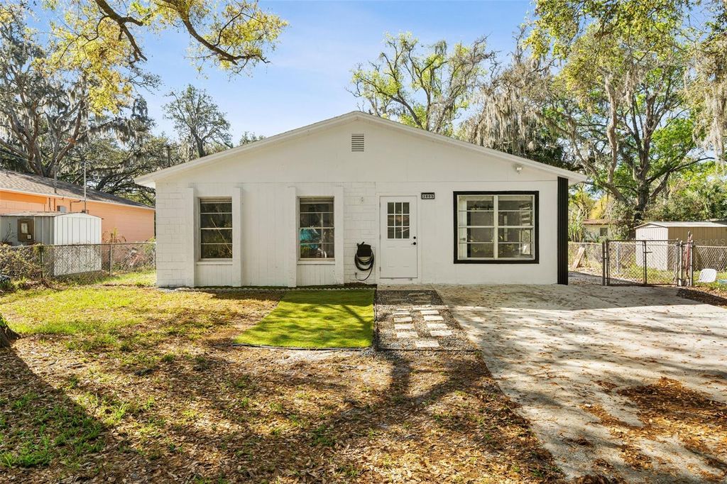 Photo of 3805 E Crenshaw Street, Tampa, FL 33604 (MLS # TB8473715)