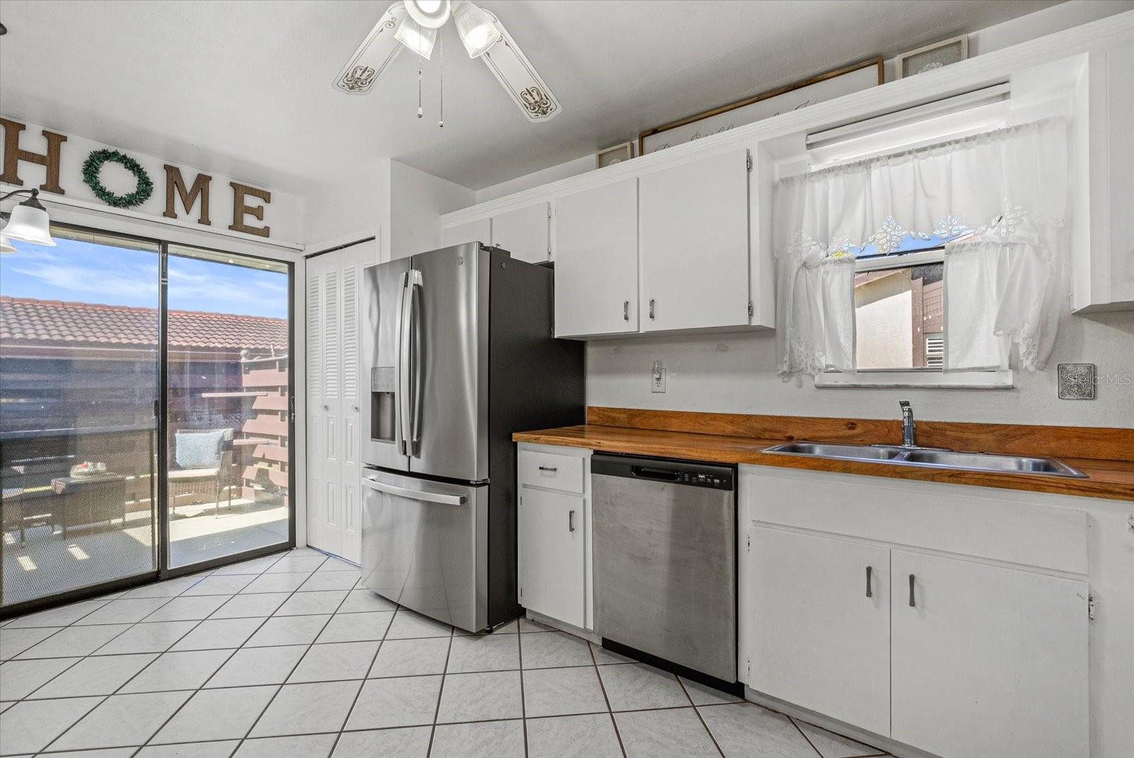 MORTON VILLAGE - Residential