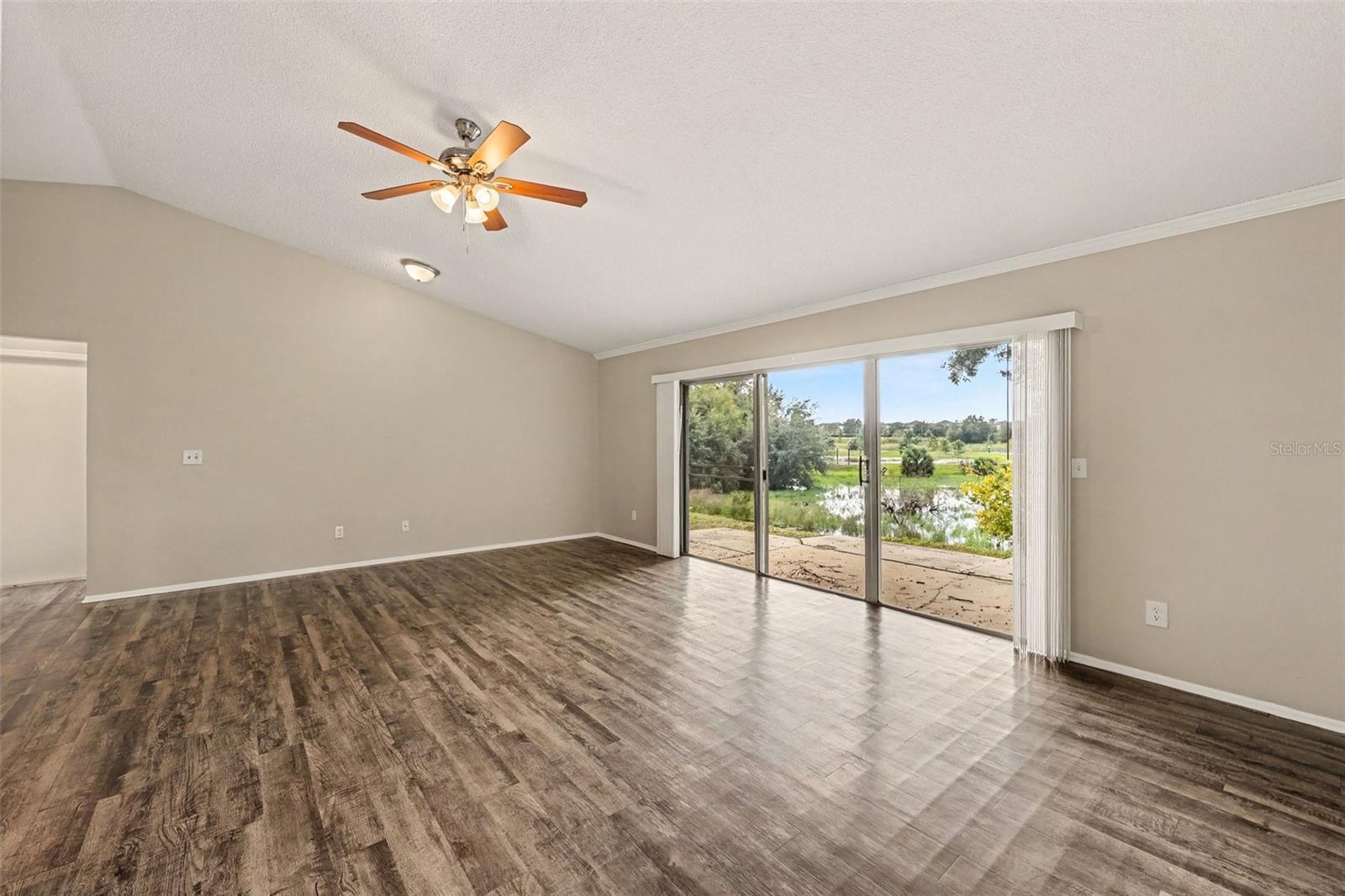 980 ABBY RIDGE COURT