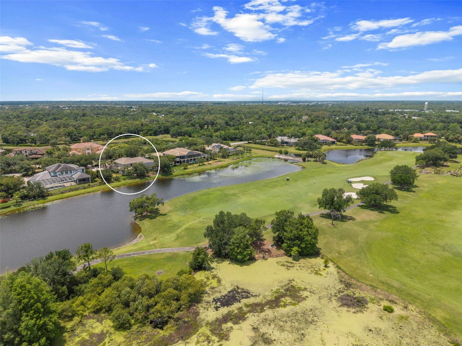 FOUNDERS CLUB - Residential