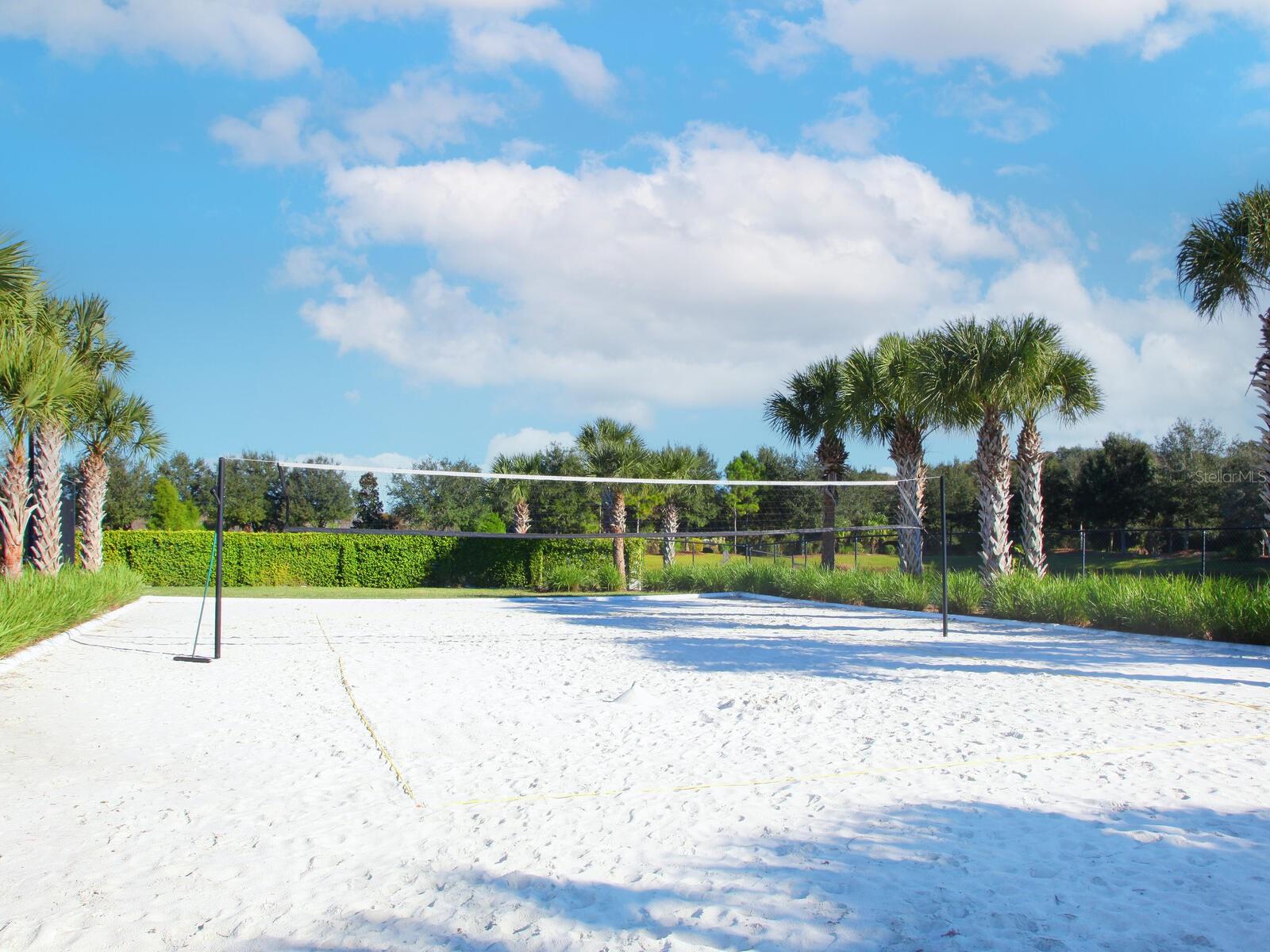 FOUNDERS CLUB - Residential