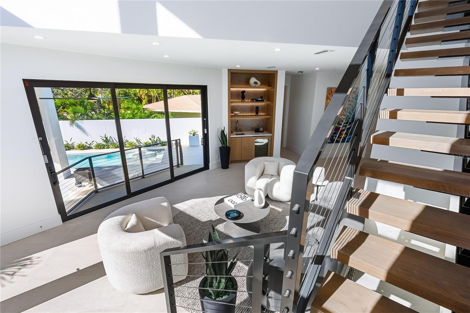 LONGBOAT KEY ESTATES - Residential