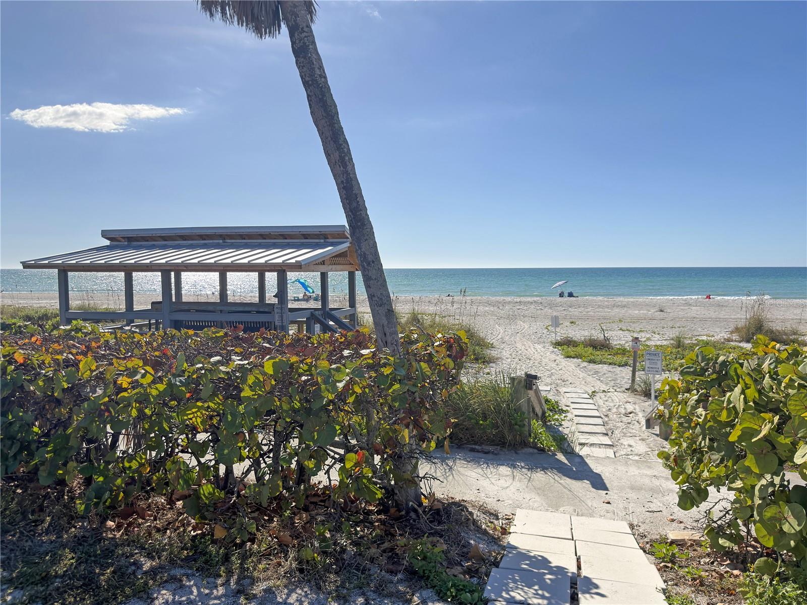 LONGBOAT KEY ESTATES - Residential