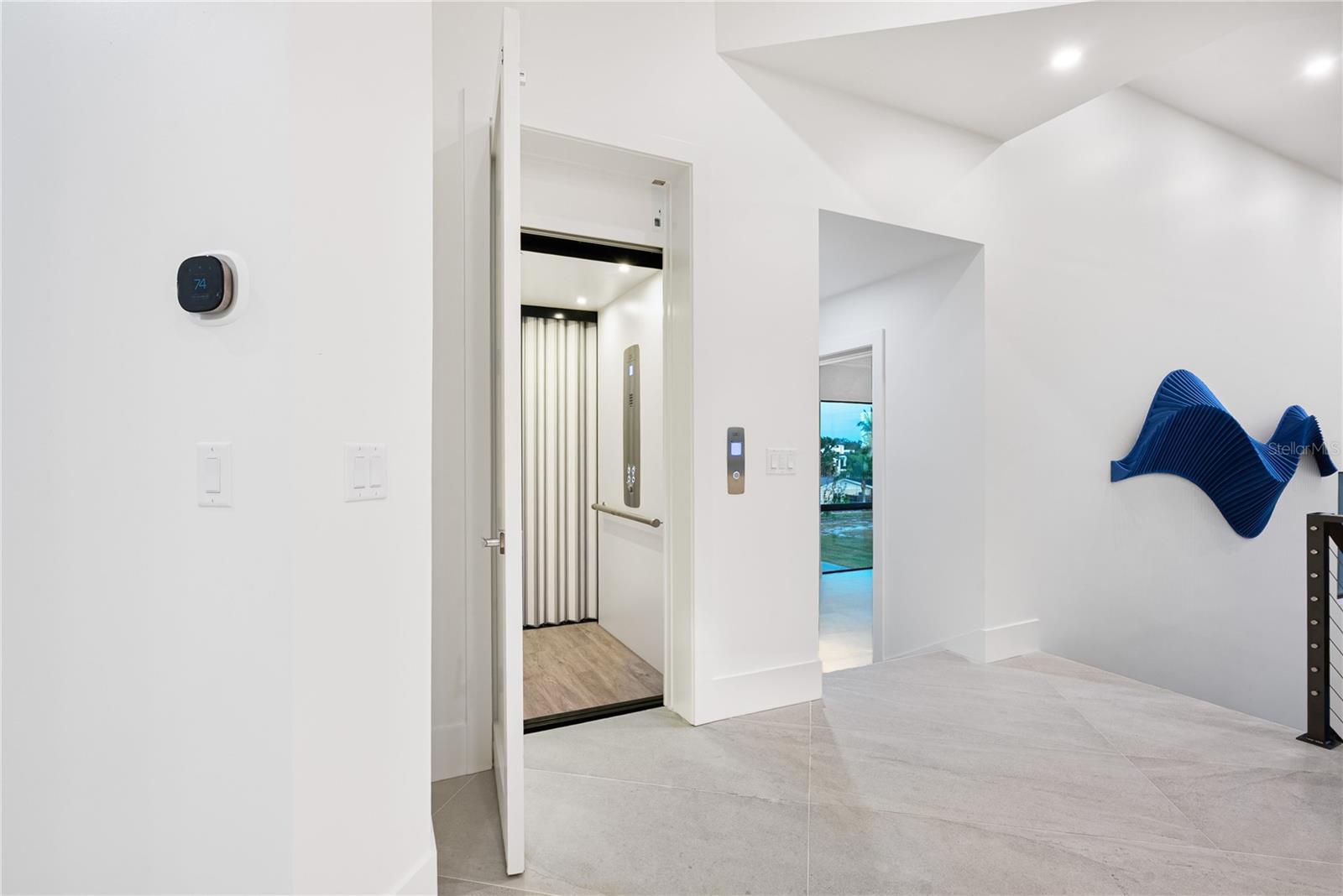 LONGBOAT KEY ESTATES - Residential