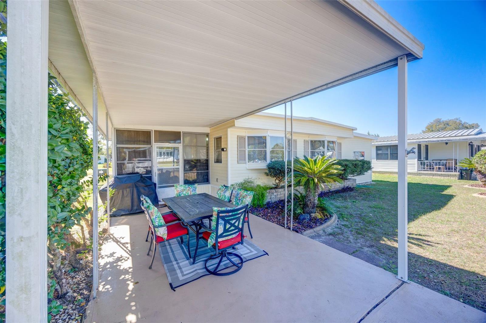 7387 WESTERN CIRCLE DRIVE